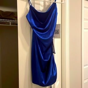 New with tags blue dress. Pretty color blue XS